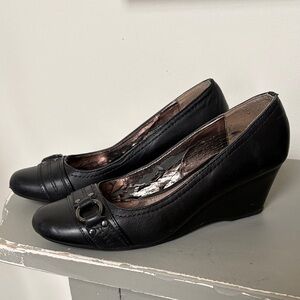 Eurosoft Black Leather Wedge Shoes